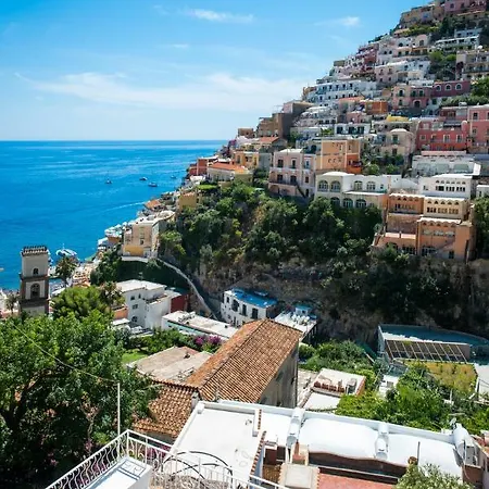 Konukevi Punta Re 4*