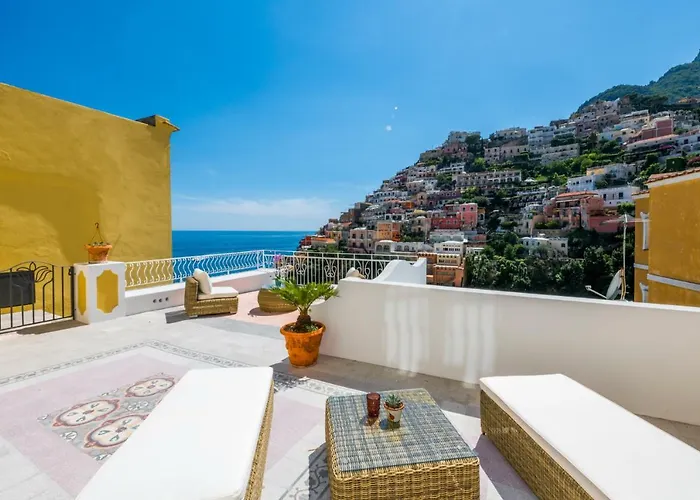 Guest house Punta Re 4*